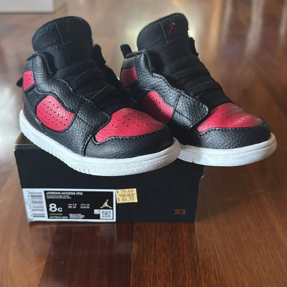Air Jordan Access Black/Red (TD) Size: 8 Toddler - Picture 1 of 9